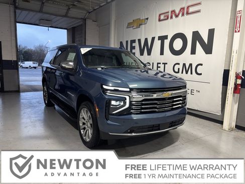 New 2026 Chevrolet Suburban Premier image 1