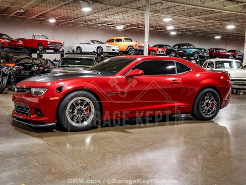 Used 2015 Chevrolet Camaro SS w/ SS Performance Package RWD image 4