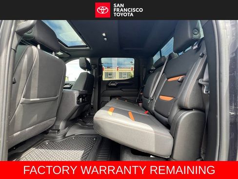 Used 2024 GMC Sierra 1500 AT4 w/ Technology Package AWD/4WD image 16