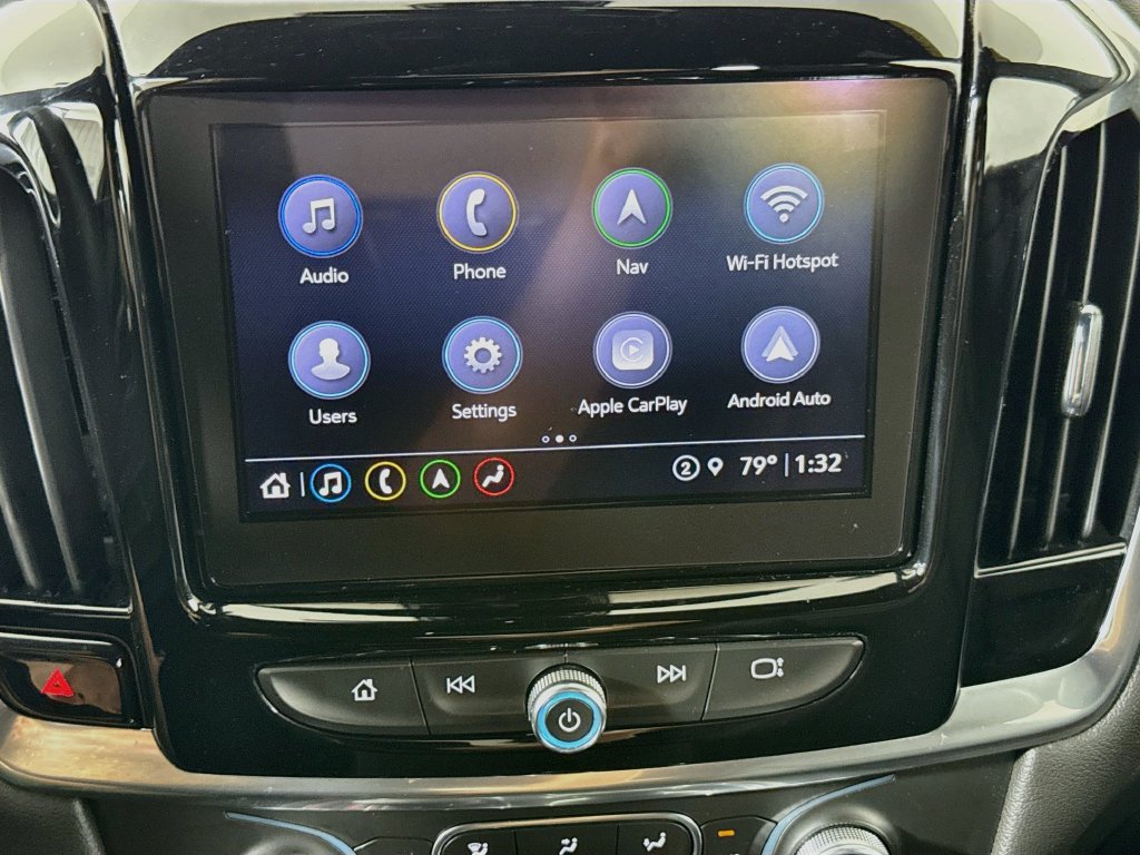 Used 2023 Chevrolet Traverse RS FWD image 15