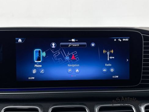 Used 2025 Mercedes-Benz GLS 450 4MATIC w/ AMG Line Exterior image 18