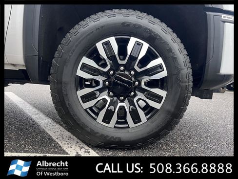 Used 2024 GMC Sierra 2500 Denali Ultimate w/ Snow Plow Prep/Camper Package image 38