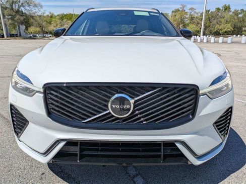 New 2026 Volvo XC60 B5 Plus w/ Protection Package Premier image 9