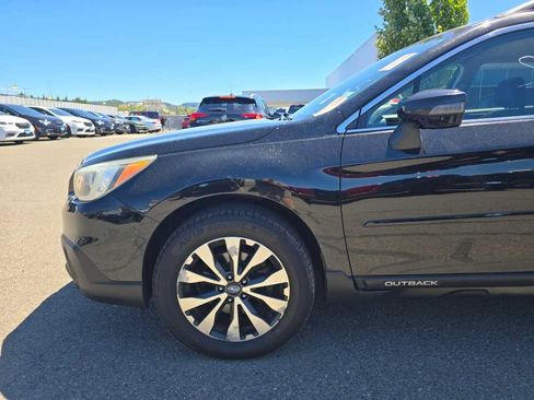 Used 2015 Subaru Outback 2.5i Limited AWD/4WD image 13
