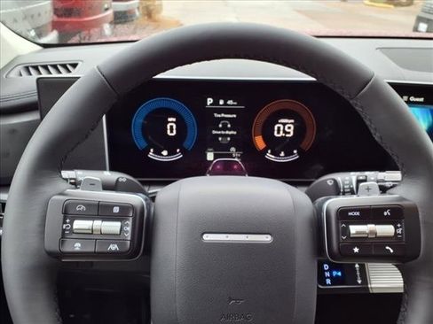 Used 2025 Hyundai Santa Fe SEL image 12