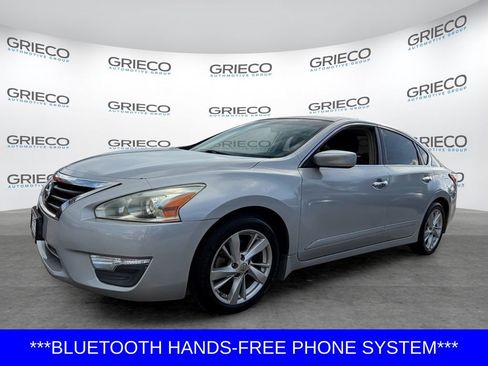 Used 2013 Nissan Altima 2.5 SV FWD image 3