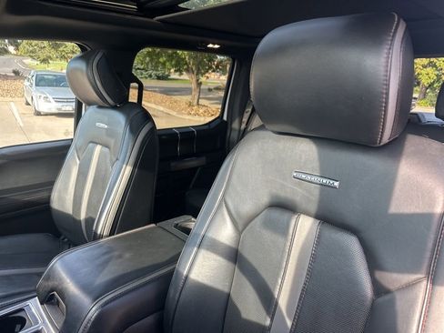 Used 2019 Ford F150 Platinum w/ Equipment Group 701A Luxury AWD/4WD image 17