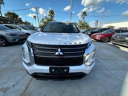 Used 2022 Mitsubishi Outlander ES