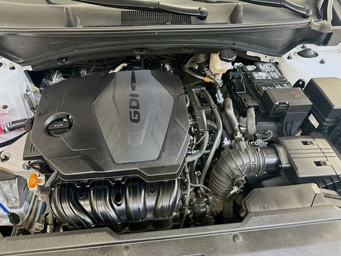 Used 2025 Kia Sportage LX image 33