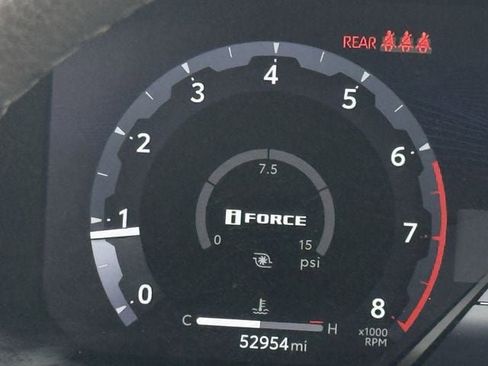 Used 2024 Toyota Tacoma Limited w/ Limited Package (LT) image 15