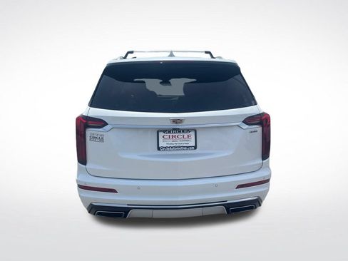 Used 2020 Cadillac XT6 Premium Luxury FWD image 6