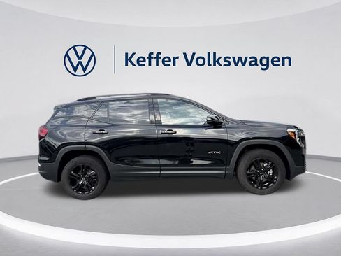 Used 2023 GMC Terrain AT4 AWD/4WD image 6