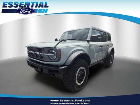 Used 2024 Ford Bronco Badlands AWD/4WD image 1