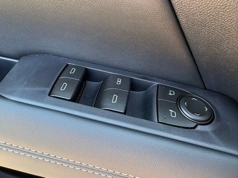 New 2026 GMC Terrain Elevation w/ Elevation Premium Package AWD/4WD image 9
