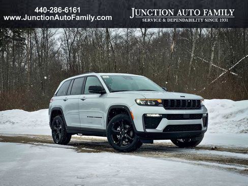 New 2026 Jeep Grand Cherokee Limited w/ Limited Altitude Package AWD/4WD image 1