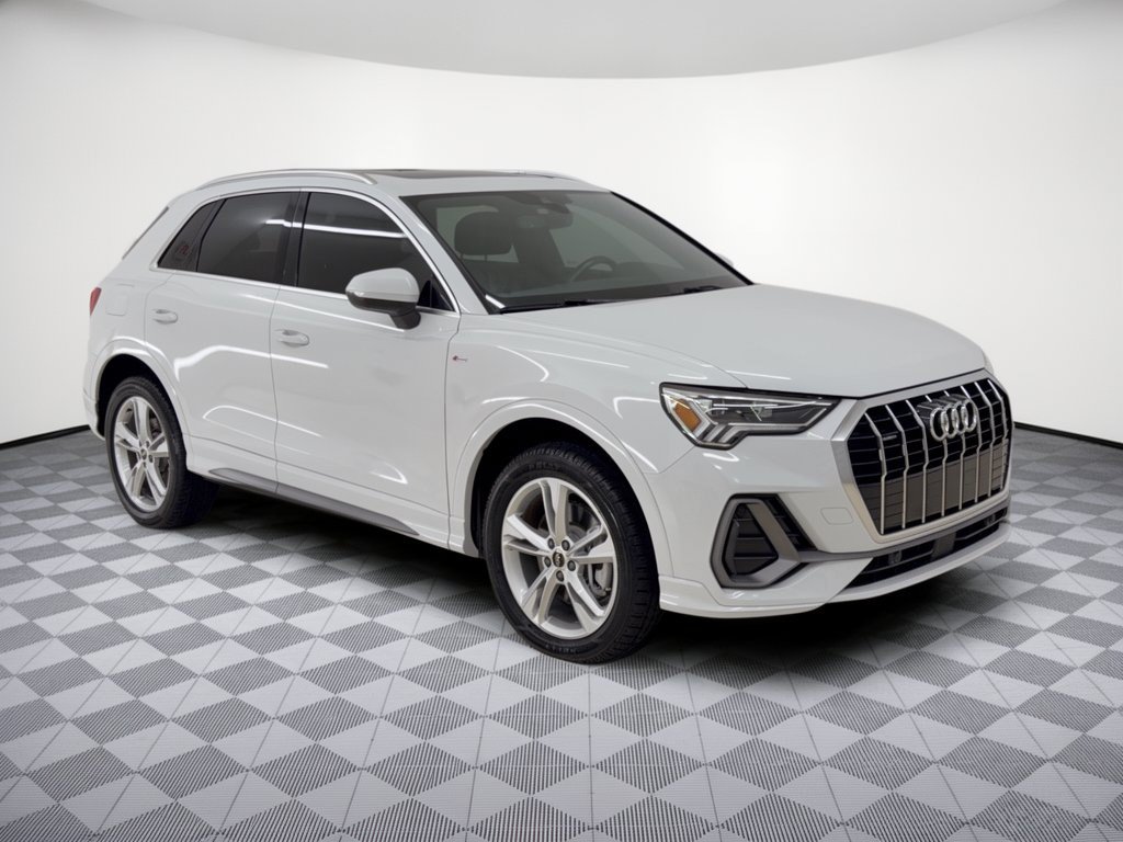 Used 2024 Audi Q3 2.0T Premium AWD/4WD image 7