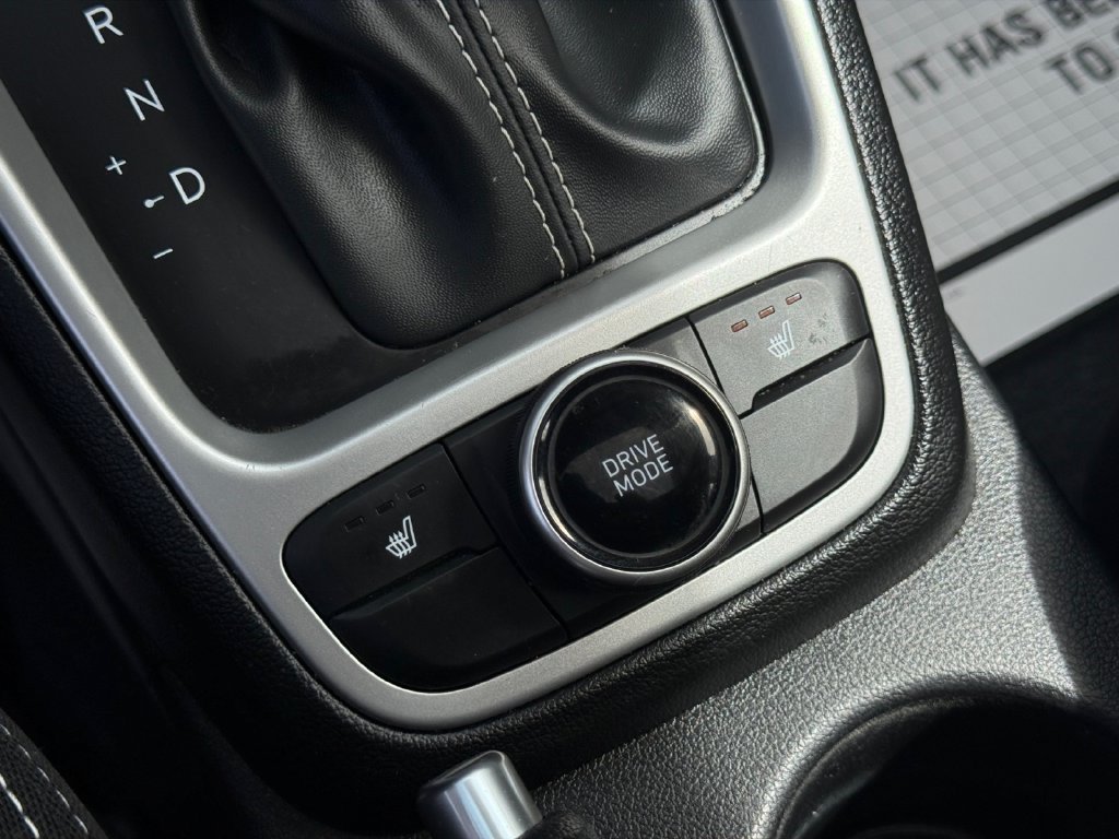 Certified 2026 Hyundai Venue SEL FWD image 29