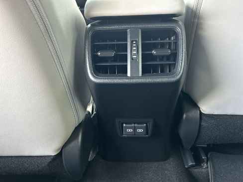 Used 2025 Lexus UX 300h FWD w/ Accessory Package (Z1) image 36