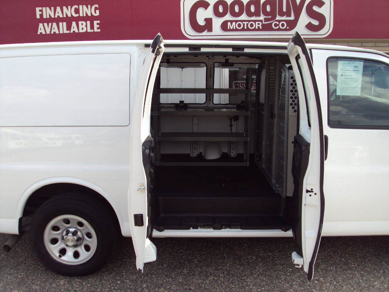 Used 2014 Chevrolet Express 1500 AWD image 13