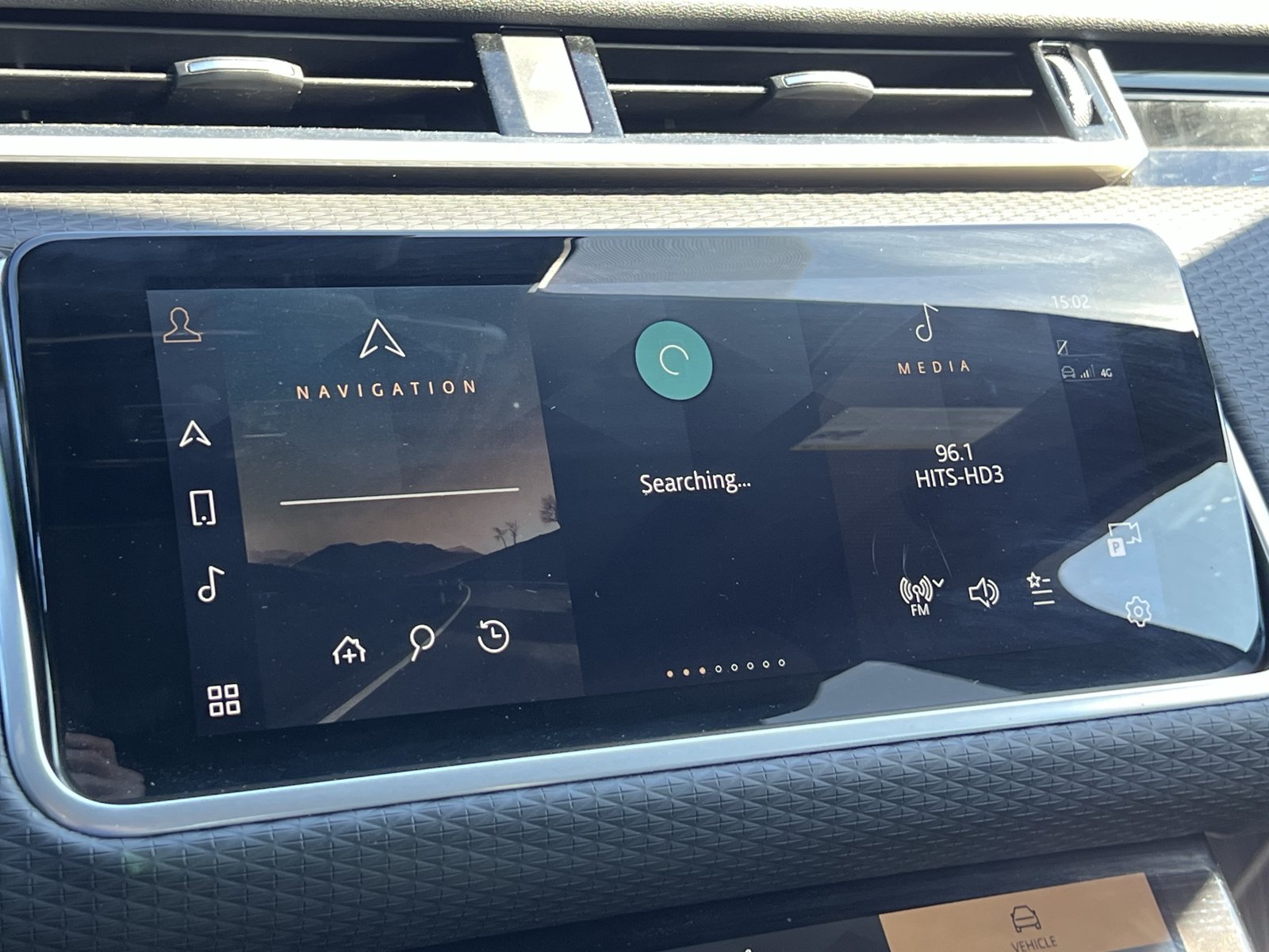 Used 2023 Land Rover Range Rover Velar R-Dynamic S AWD/4WD image 22