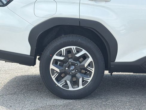 New 2026 Subaru Forester Premium AWD/4WD image 4
