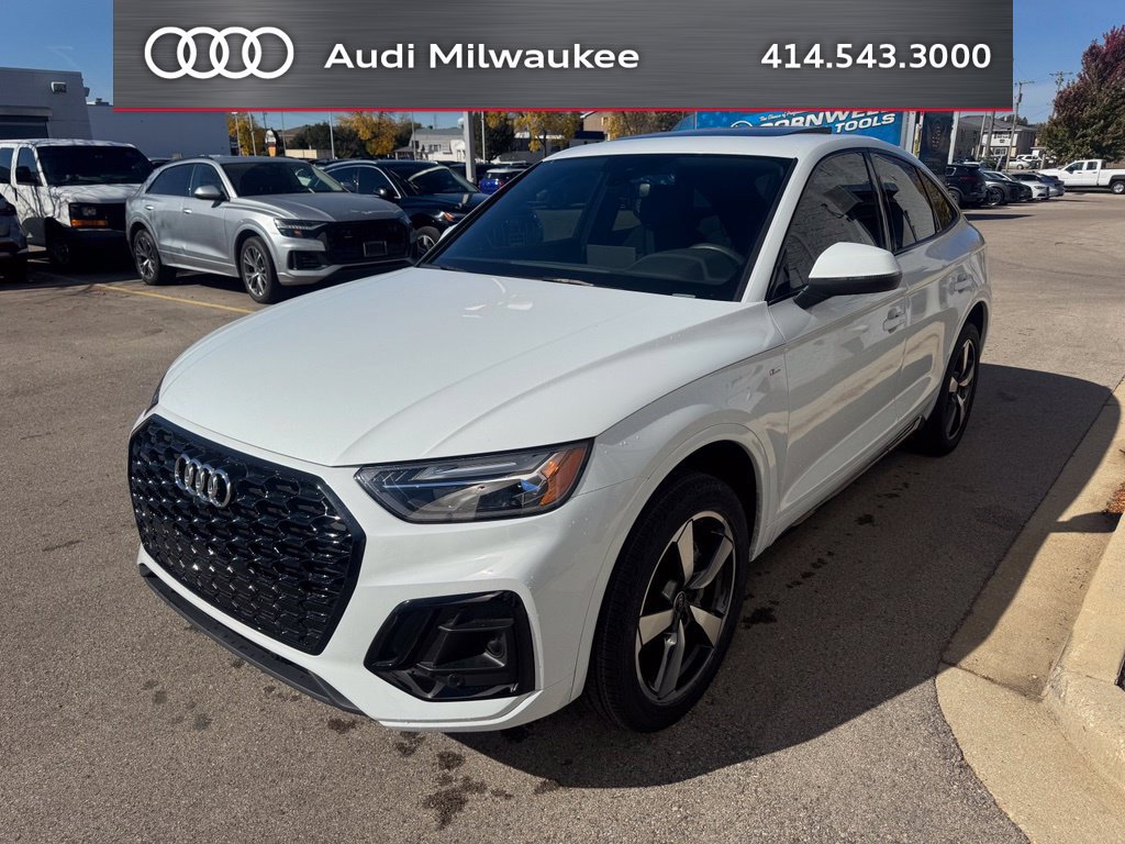 Used 2023 Audi Q5 2.0T Premium Plus w/ Premium Plus Package AWD/4WD image 6