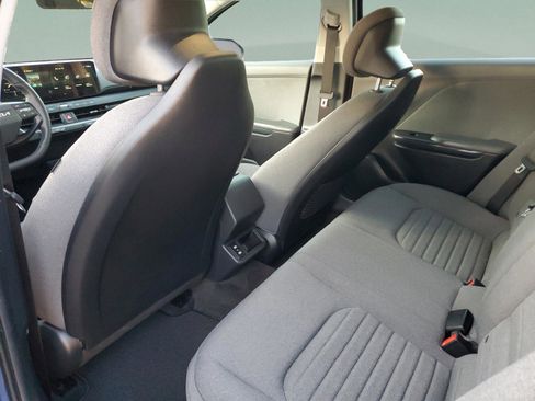 Used 2025 Kia K4 EX FWD image 6