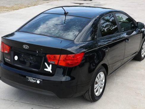 Used 2012 Kia Forte LX FWD image 7
