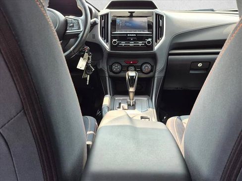 Used 2018 Subaru Crosstrek 2.0i Premium AWD/4WD image 16