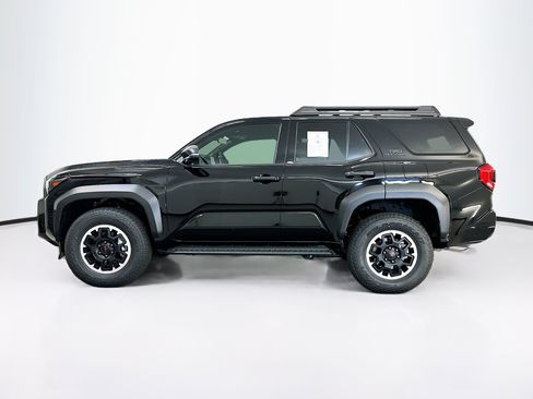 Used 2026 Toyota 4Runner TRD Off-Road Premium AWD/4WD image 4