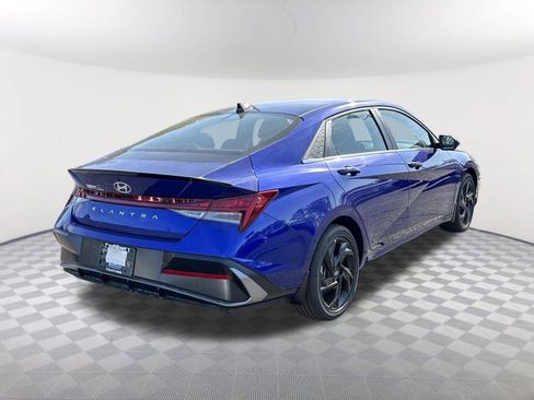 New 2026 Hyundai Elantra SEL Sport Premium w/ Cargo Package FWD image 5