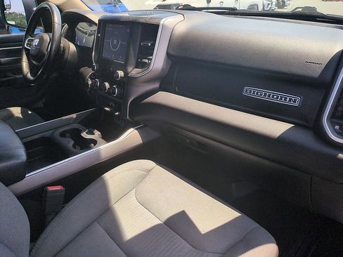 Used 2020 RAM 1500 Big Horn AWD/4WD image 33