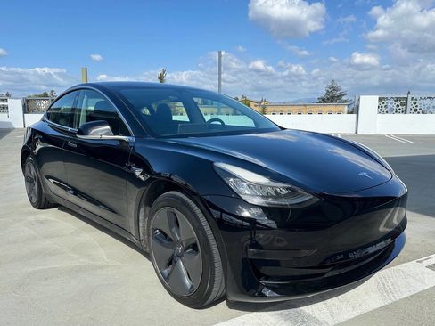 Used 2019 Tesla Model 3 Long Range AWD/4WD image 9