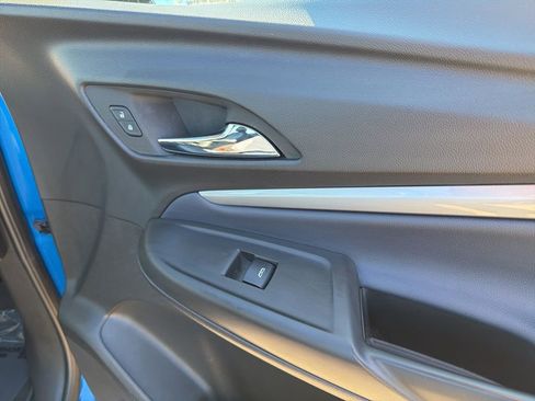 Used 2022 Chevrolet Bolt EUV Premier w/ Sun & Sound Package image 34