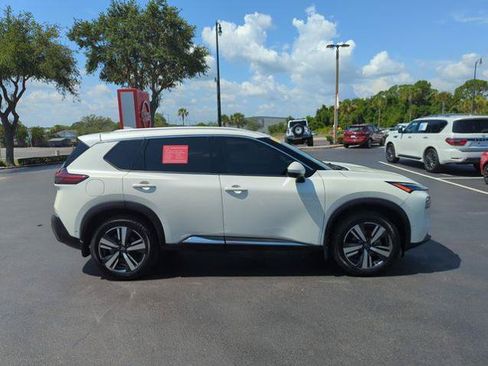 Certified 2023 Nissan Rogue SL w/ SL Premium Package FWD image 3