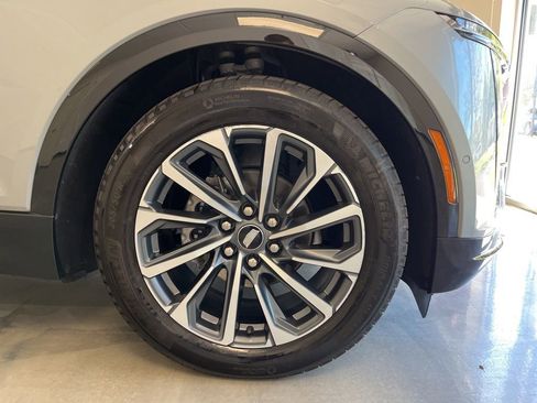 Certified 2024 Cadillac Lyriq Sport AWD/4WD image 7