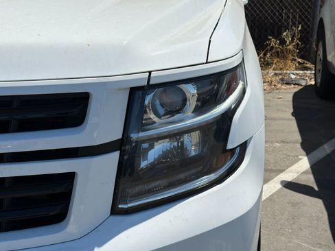 Used 2018 Chevrolet Tahoe Premier AWD/4WD image 7
