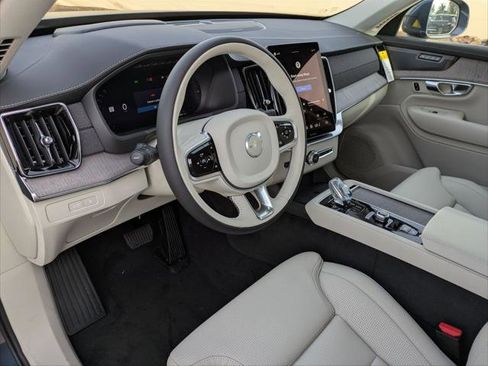 New 2026 Volvo XC90 T8 Ultra w/ Protection Package Premier image 7