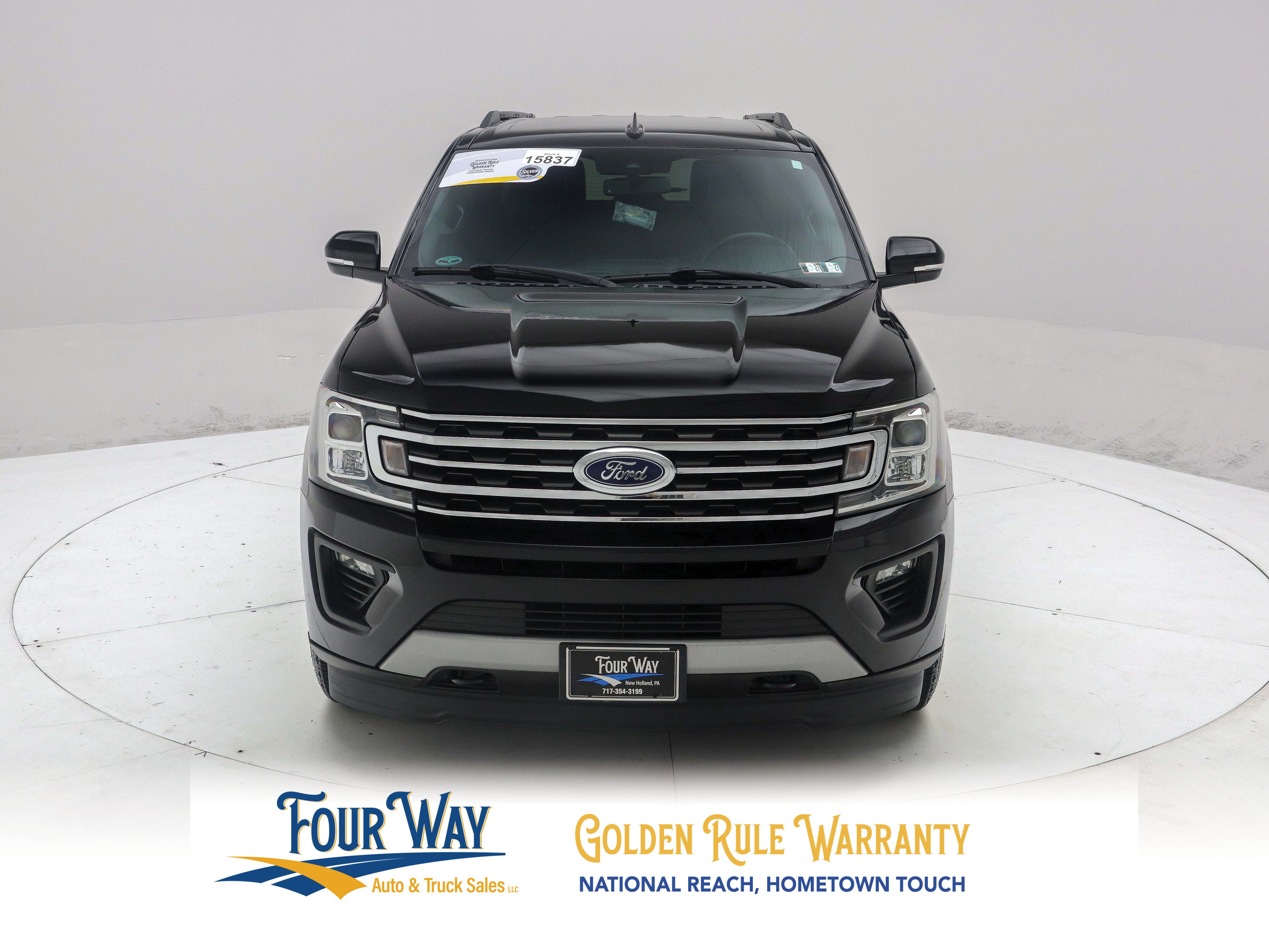 Used 2020 Ford Expedition Max XLT w/ Equipment Group 202A AWD/4WD image 9