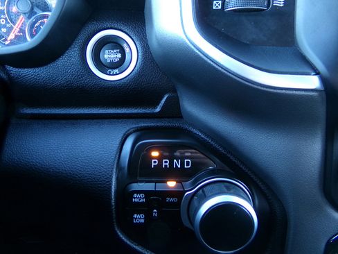 Used 2022 RAM 2500 Big Horn w/ Level A Equipment Group image 18