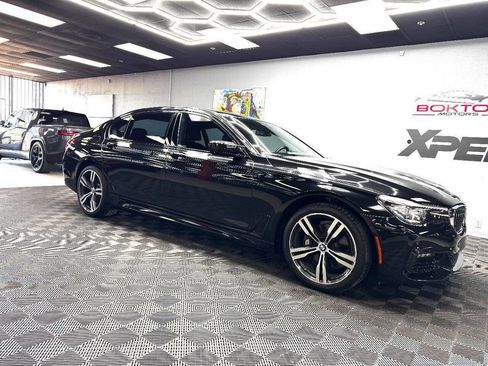Used 2016 BMW 740i RWD image 2