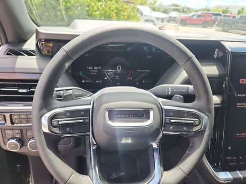 New 2026 GMC Yukon XL Denali w/ Sun & Power Step Package AWD/4WD image 24