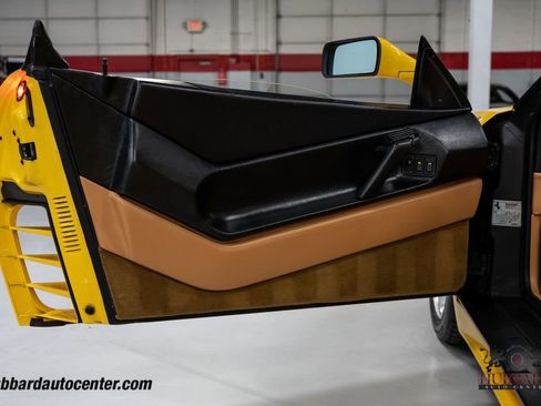 Used 1994 Ferrari 348 Spider RWD image 16