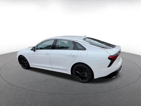 Used 2025 Kia K5 LXS image 10