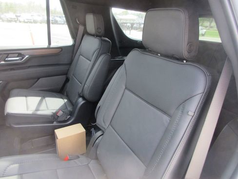 New 2026 GMC Yukon Denali image 12