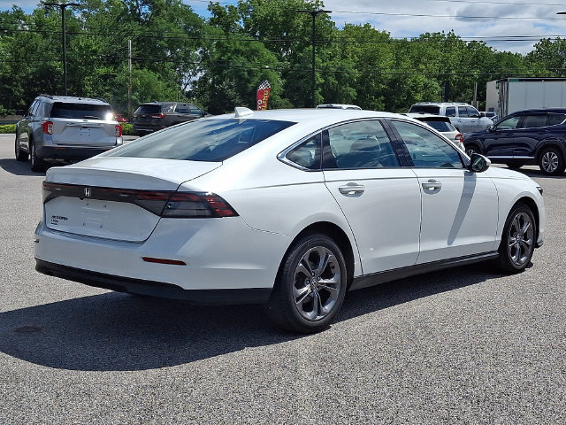 Used 2023 Honda Accord EX image 5