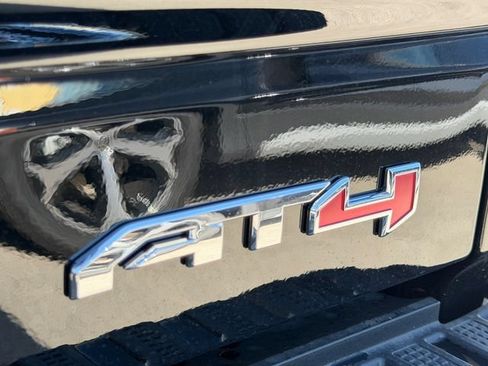 New 2026 GMC Sierra 1500 AT4 w/ AT4 Premium Package AWD/4WD image 9