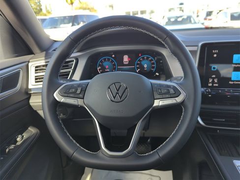 New 2026 Volkswagen Atlas Cross Sport SE image 25