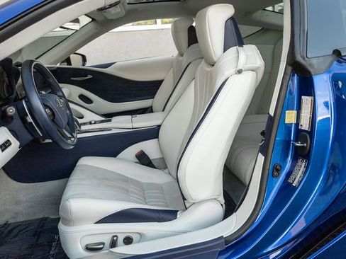 Used 2025 Lexus LC 500 Coupe image 13