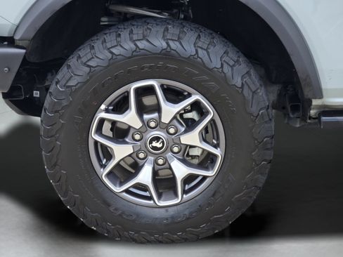 Used 2024 Ford Bronco Badlands AWD/4WD image 31